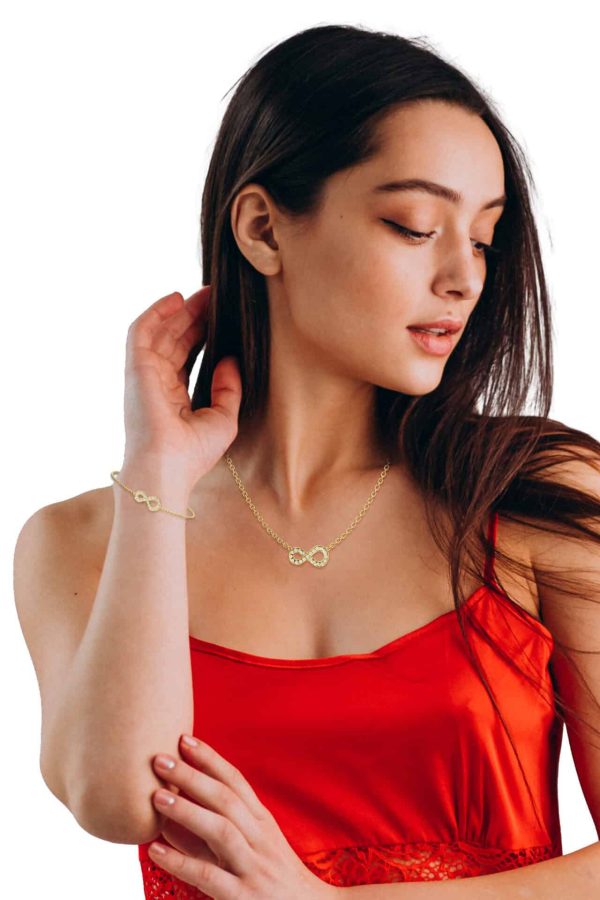 14K Yellow Gold Infinity Grace Bracelet with Lab-Grown Diamond 
DEF Color - VVS VS Clarity