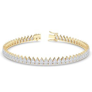 Pear-Cut Diamond Tennis Bracelet (North-South)
