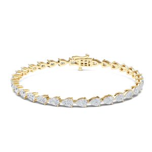 Pear-Cut Diamond Tennis Bracelet (East-West)